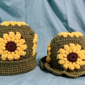 Mommy & Me Sunflower Crochet Hat Set